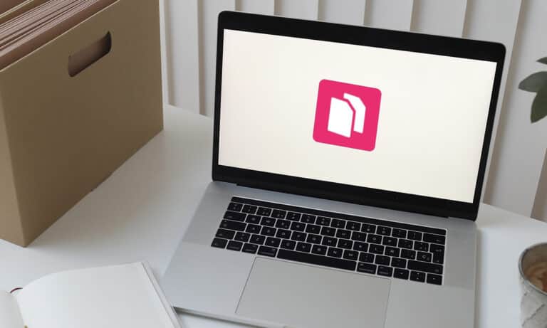 laptop showing highnote logo